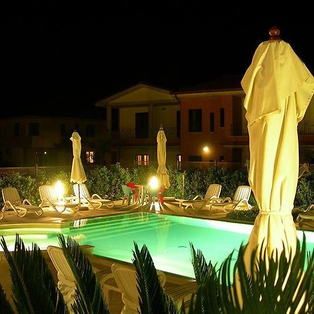 Hôtel Il Borghetto à Cupra Marittima Extérieur photo